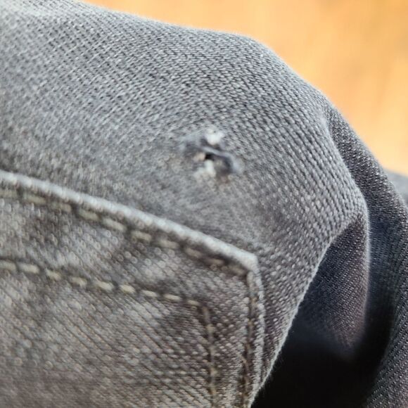 7 For All Mankind Button fly Gray - Picture 7 of 7